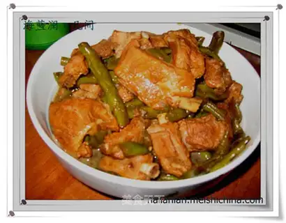 Stewed ribs with beans