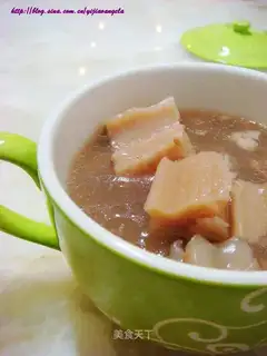 Lotus root stick bone soup