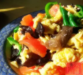 Scrambled egg with tomato