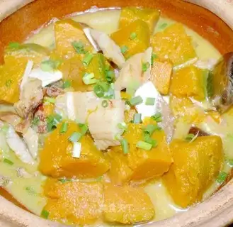 Pumpkin and salted fish stewed