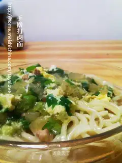 Hand-rolled noodles