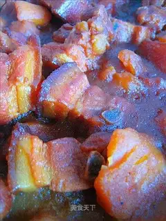 braised pork and potatoes