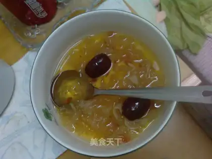 white fungus soup