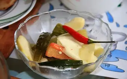 Bathing kimchi