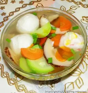 Vegetable meatball soup