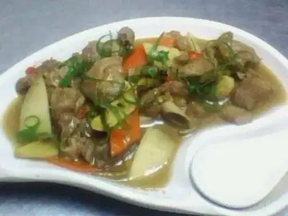 Spring bamboo shoots and lemon duck