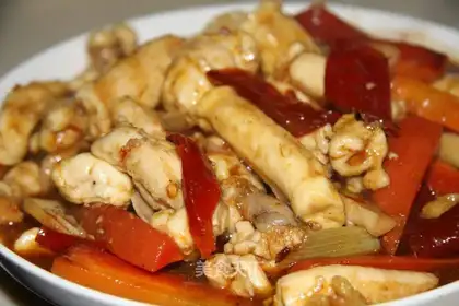 Sichuan style braised beef spinal cord