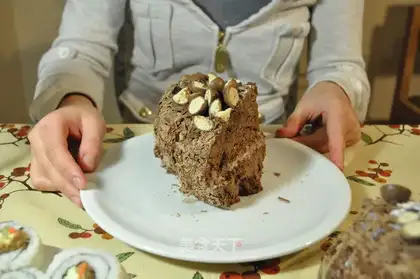 Ice cream cake
