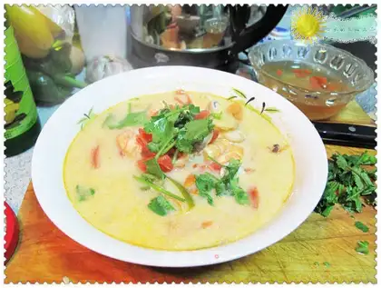 Coconut milk tom yum soup