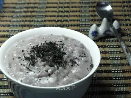 Black sesame milk taro paste