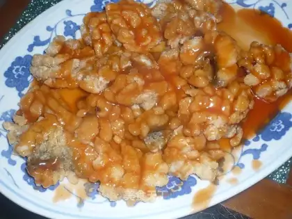 Tomato and chrysanthemum fish