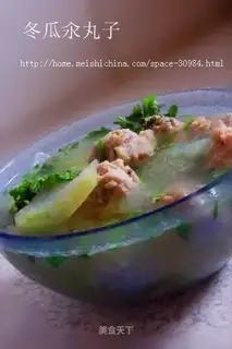 Black gourd boiled meatballs