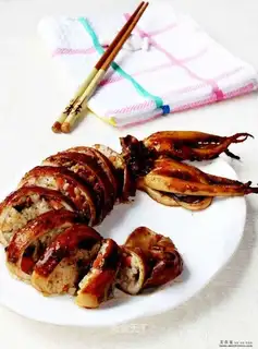 Roasted glutinous rice squid tube