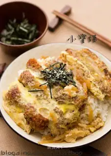 Japanese-style pork chop rice