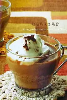 Cream chocolate hot drink
