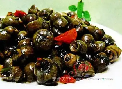 Fried screw with purple perilla