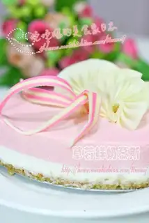 Strawberry Milk Mousse