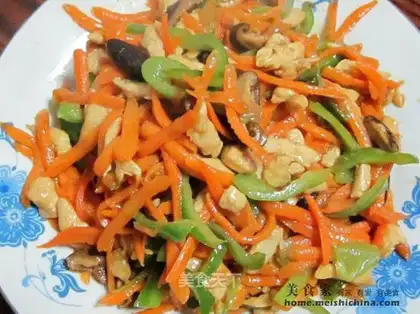 Shredded chicken with fish flavor