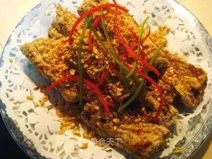 Fried garlic bones