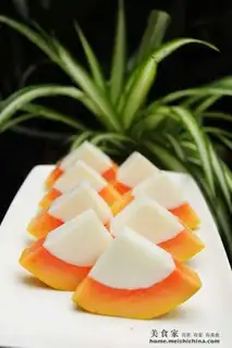 Papaya coconut milk jelly