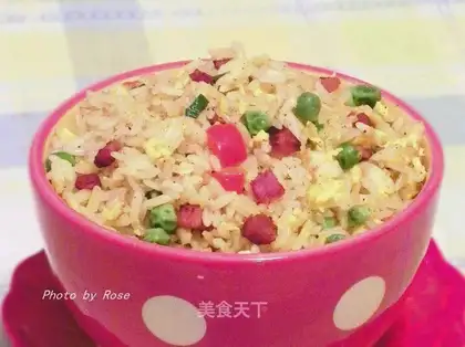 Fried rice with bacon and egg