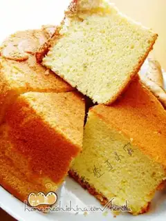 Rosemary Berry Wine Chiffon Cake