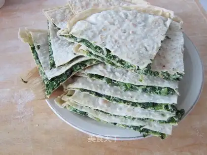 Gripping leek cake
