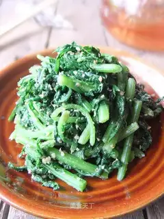 Sesame mixed with chrysanthemum