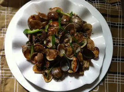 stir-fried clams with black bean sauce