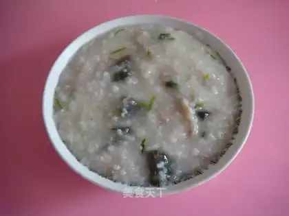 Preserved egg and thin meat porridge