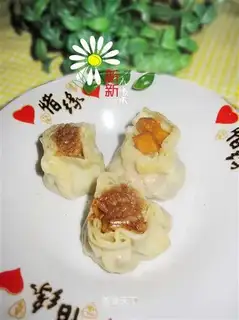Dried tofu and diced pork roast meat