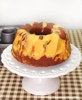 Marble Gukhov Cake