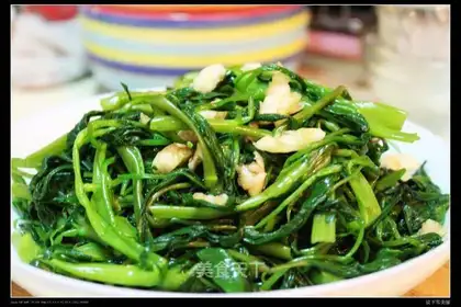 Oil-free water spinach