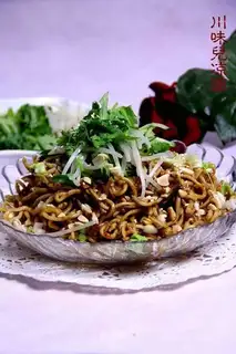Sichuan-style cold noodles