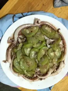 stir-fried melon with squid