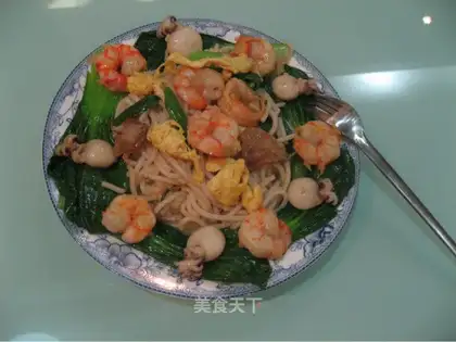 Fried rice with three delicacies
