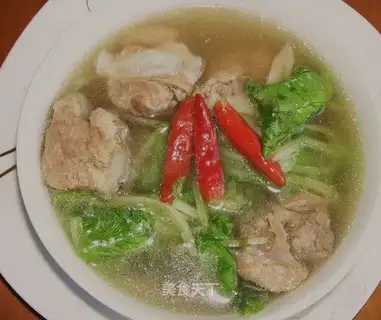 Stewed pork ribs soup