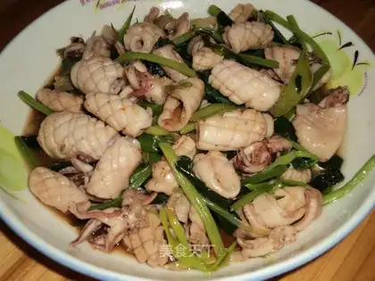 Garlic squid