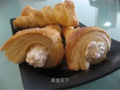 croissant crisp