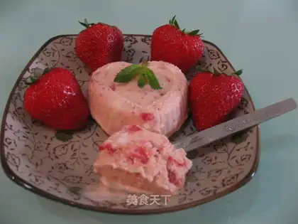 strawberry ice cream