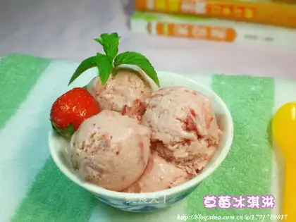 strawberry ice cream