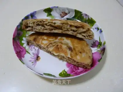 Crispy and fresh meat pancake