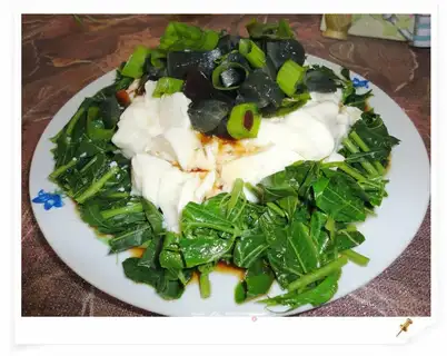 Chinese toon preserved egg mixed with tofu
