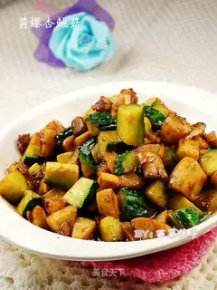 Sauted mushroom with soy sauce