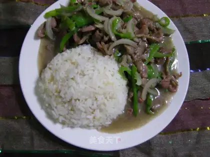 Stewed rice with duck gizzards in abalone sauce