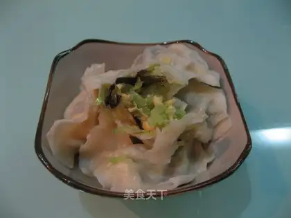 Cucumber and egg vegetarian dumplings