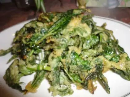 Crispy fried Chinese toon fish