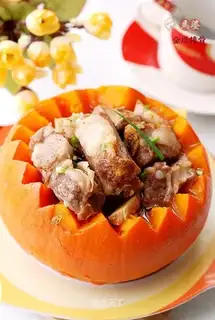 Black bean fried golden melon ribs