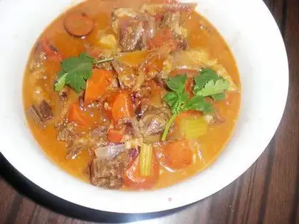 Stewed beef brisket with tomato