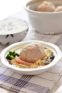 Steamed lion's head